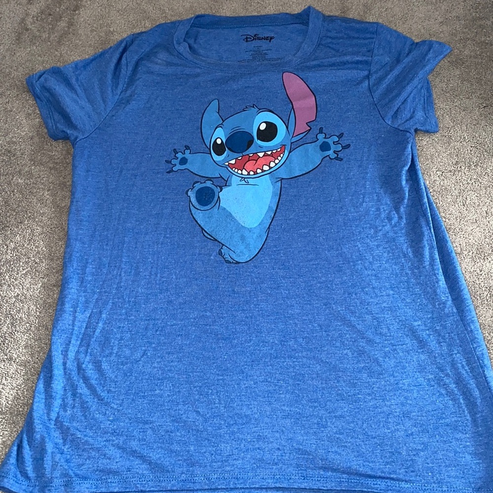 Women’s Disney T-shirt size XL